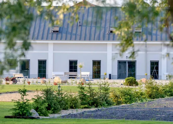 Folwark Matecznik Villa Sedzinko