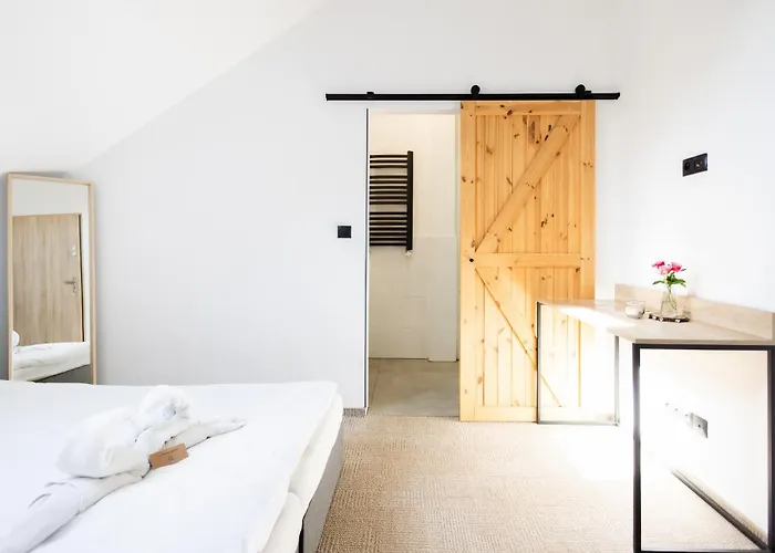 Folwark Matecznik Villa